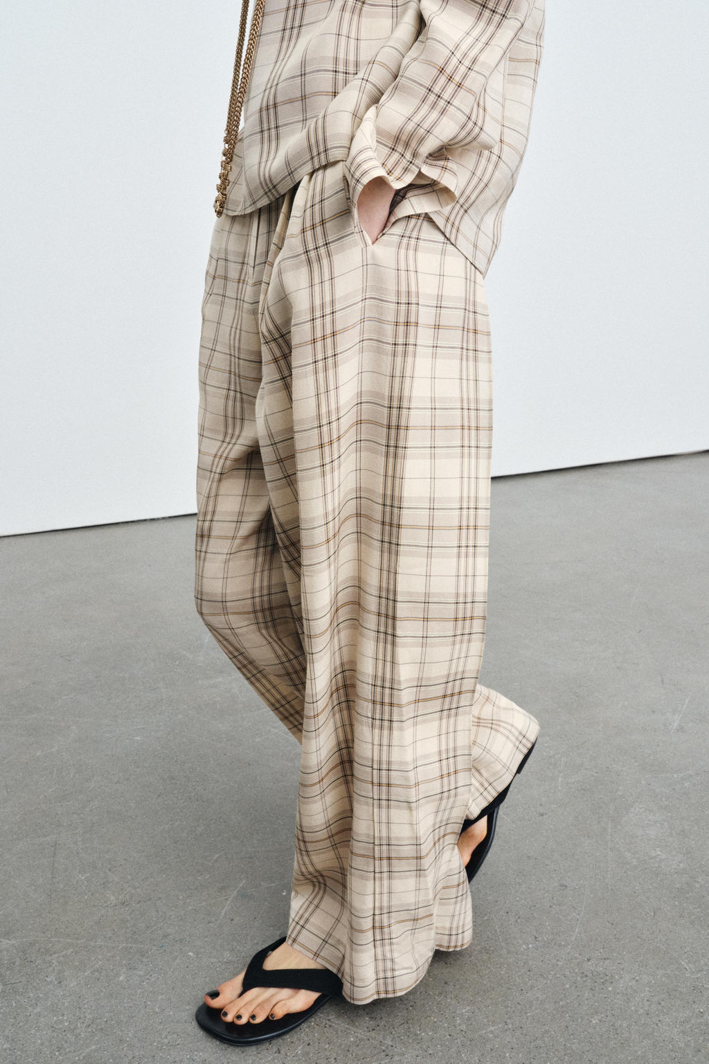 CHECK TROUSERS ZW COLLECTION - Zara фото 18