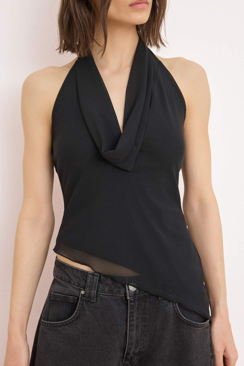 Siyah Degaje Yaka Asimetrik Kesim Tul Party Bluz TPRSS26BZ00029