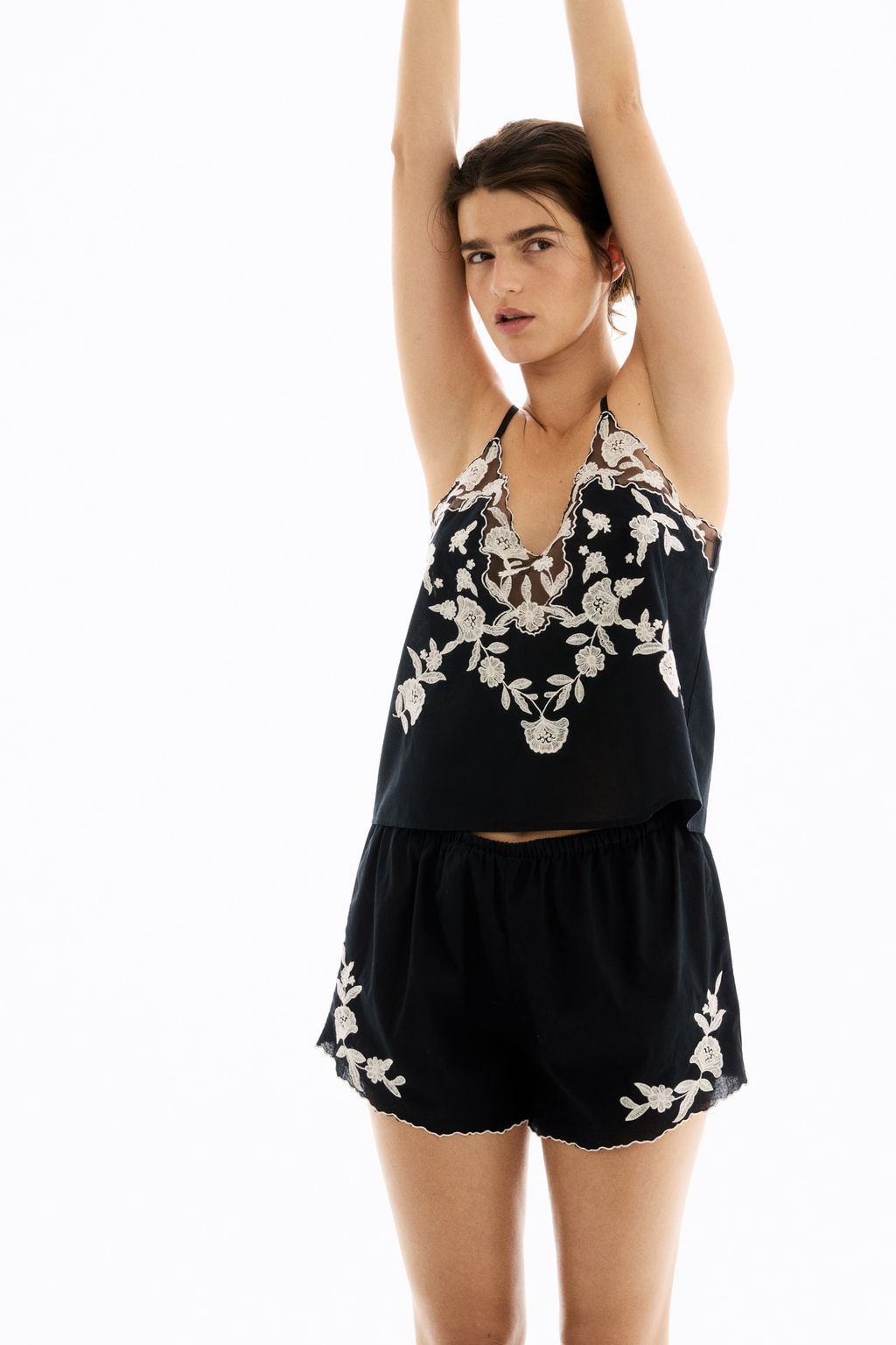 Pijama de algod?n con detalles bordados - H&m фото 3