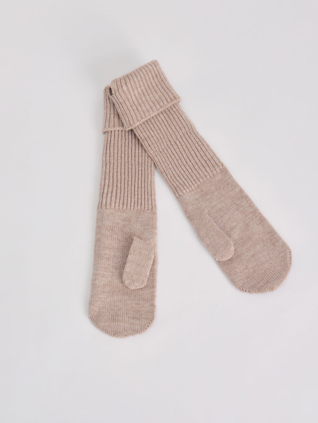 Варежки женские / Zarina  фото 4