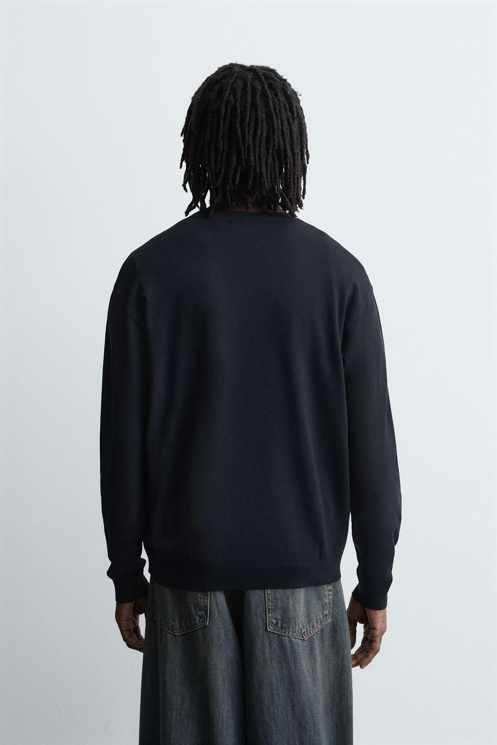 REGULAR FIT TEXTURED SWEATER