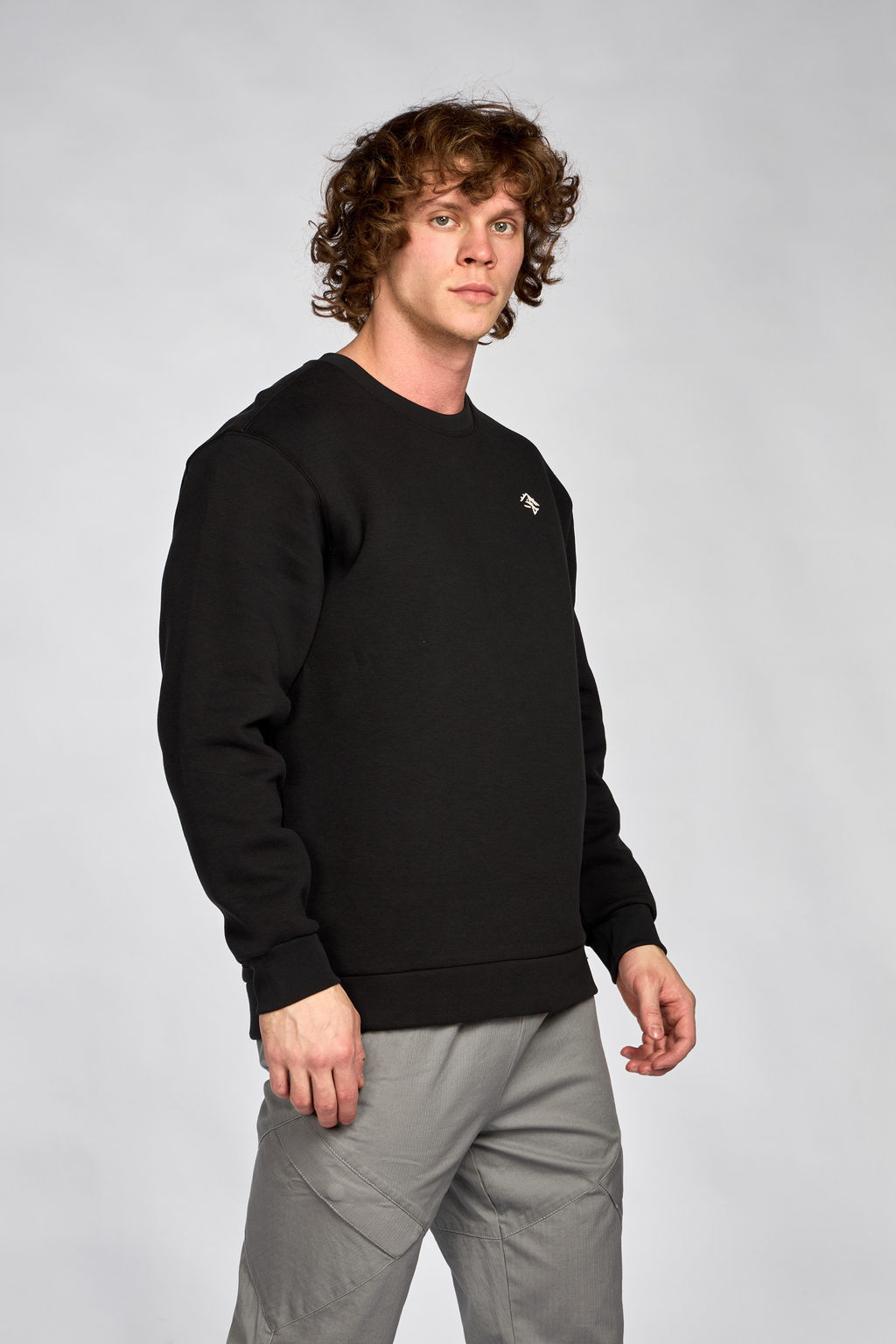 Свитшот Черный - Anta фото 3