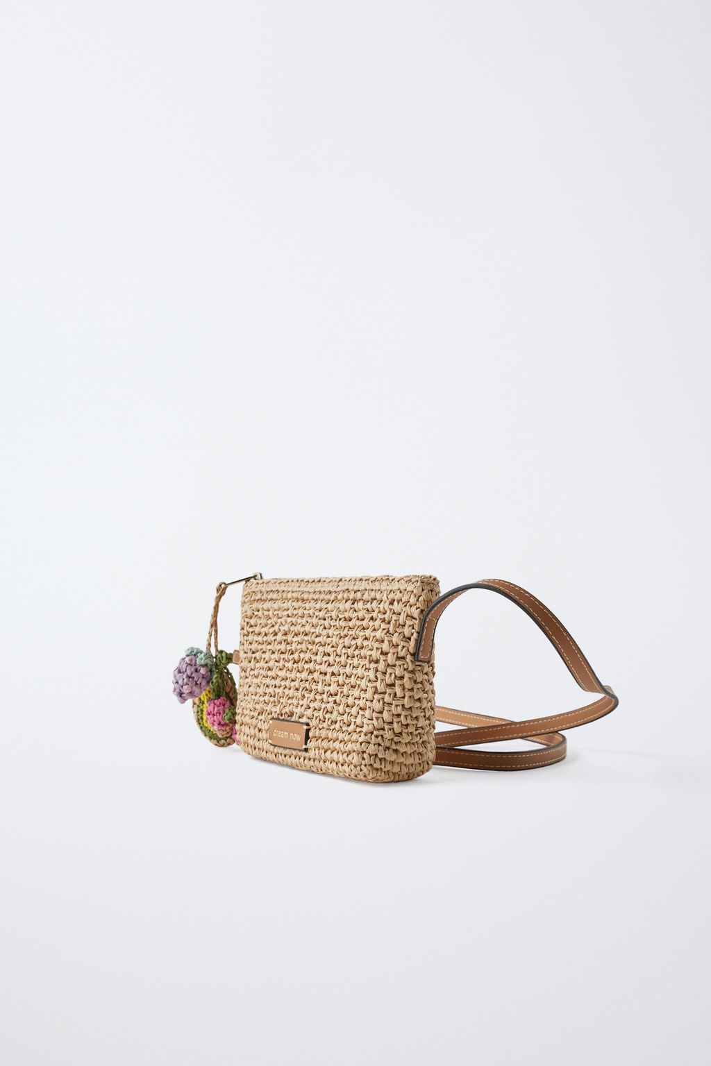 RAFFIA-EFFECT CROSSBODY BAG WITH CHARM - Zara фото 2