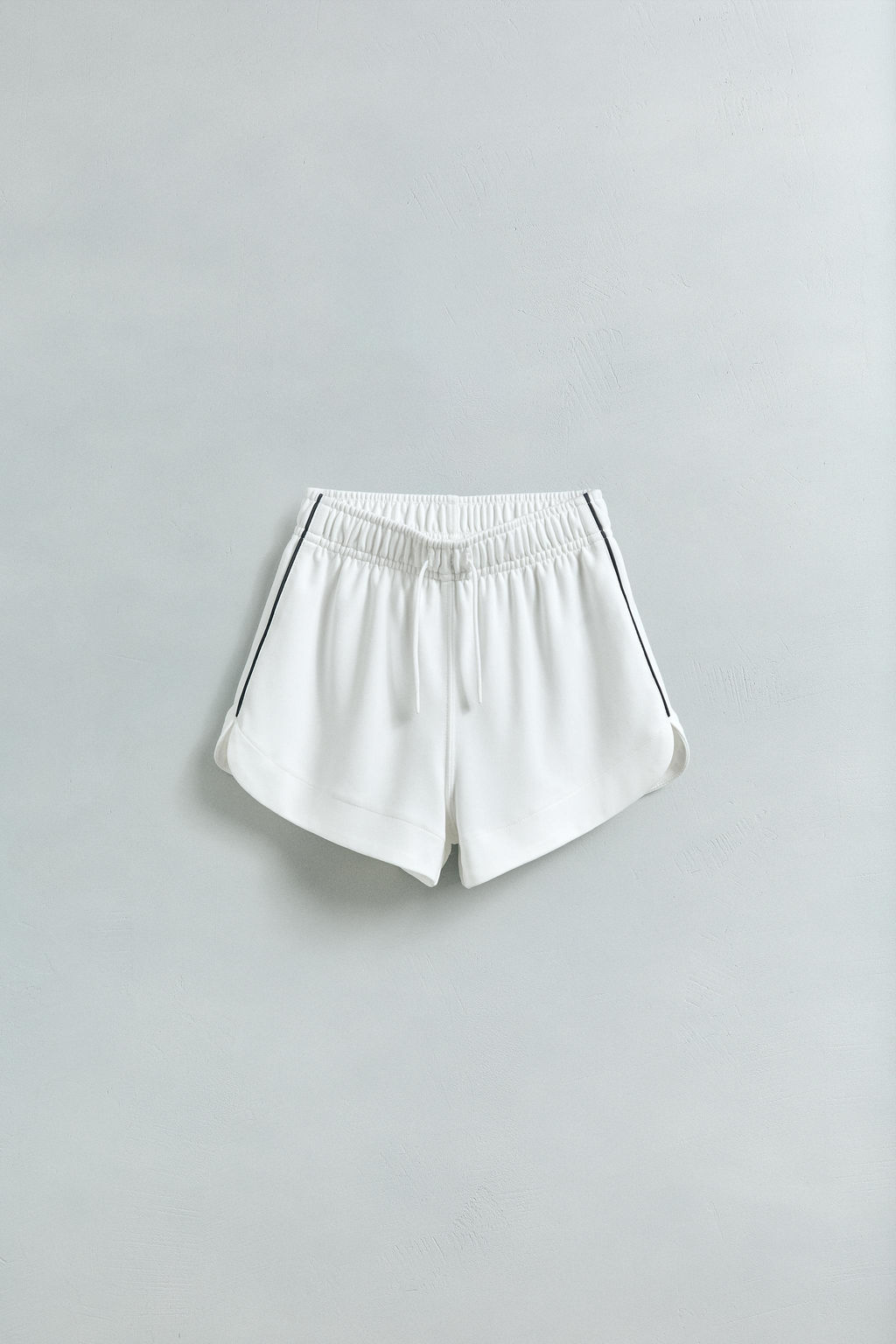 BERMUDA SHORTS WITH PIPING DETAIL - Zara фото 6