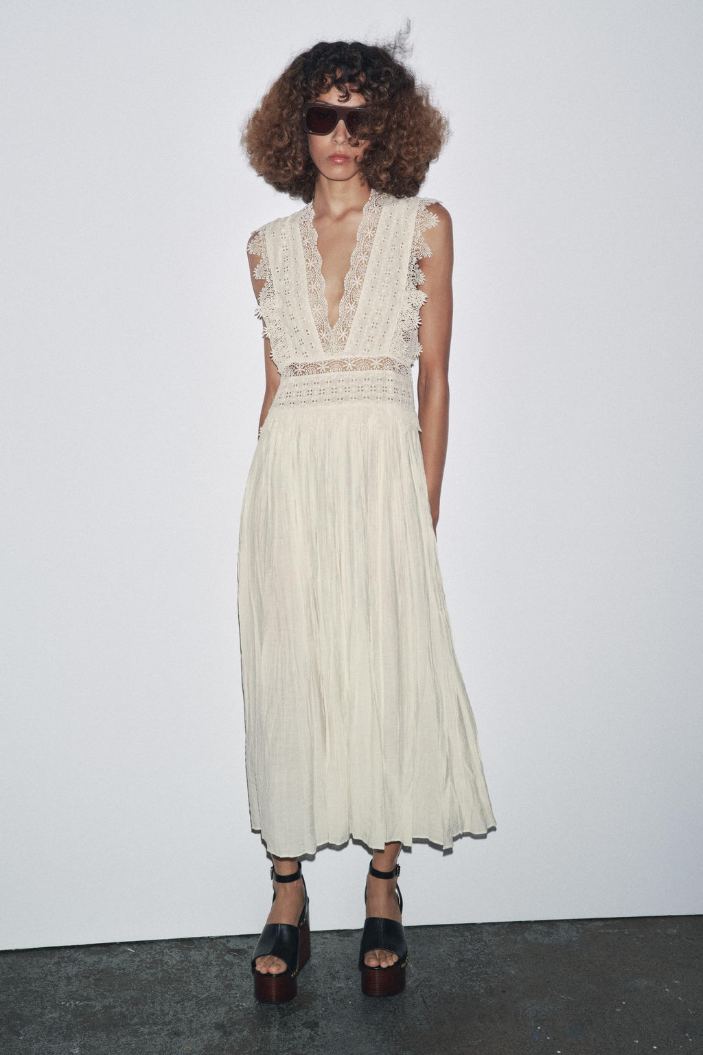 ZW COLLECTION STRAPPY LACE DRESS