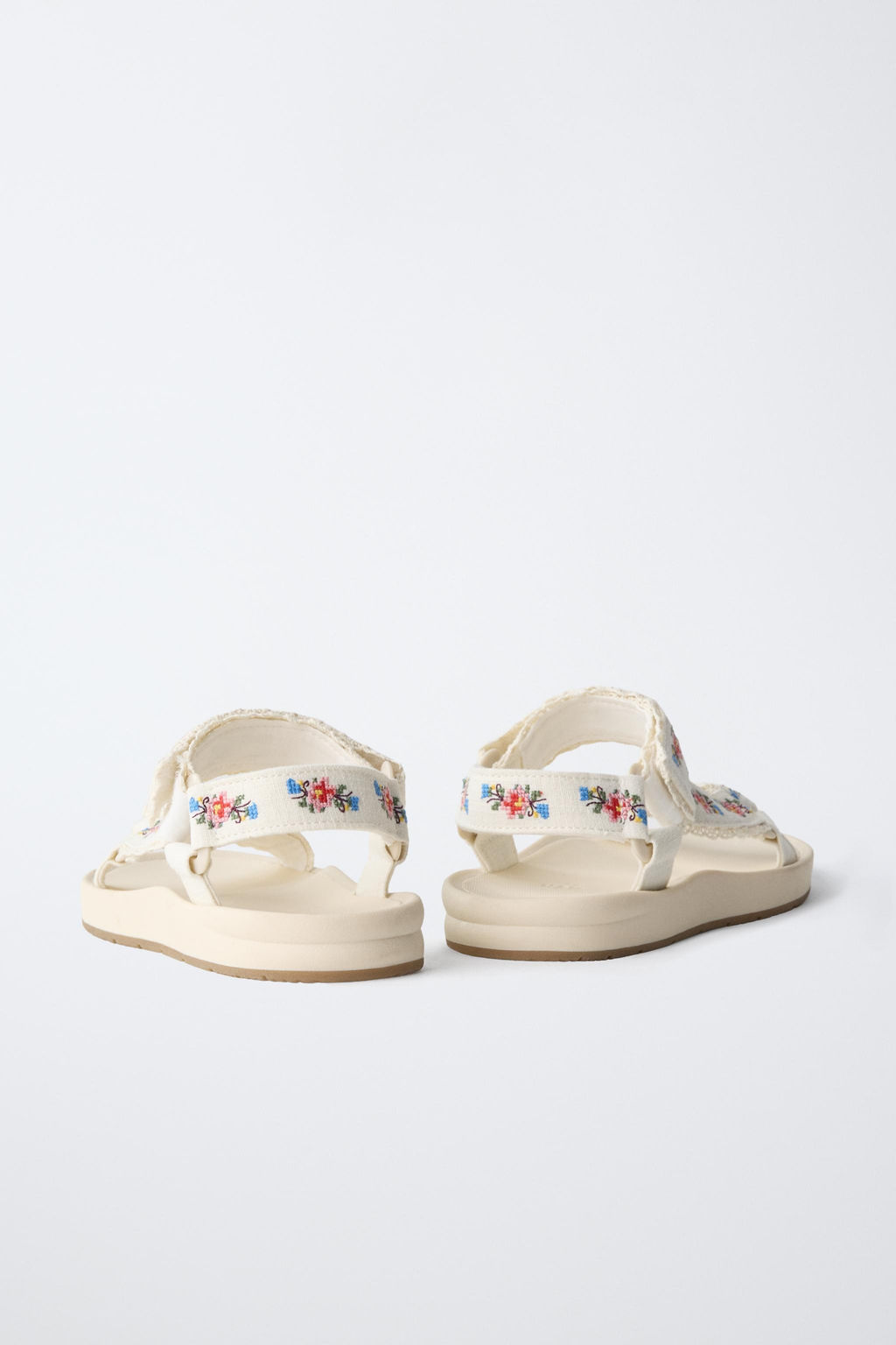 SANDALIA T?CNICA BORDADOS / Blanco Crudo - Zara фото 5