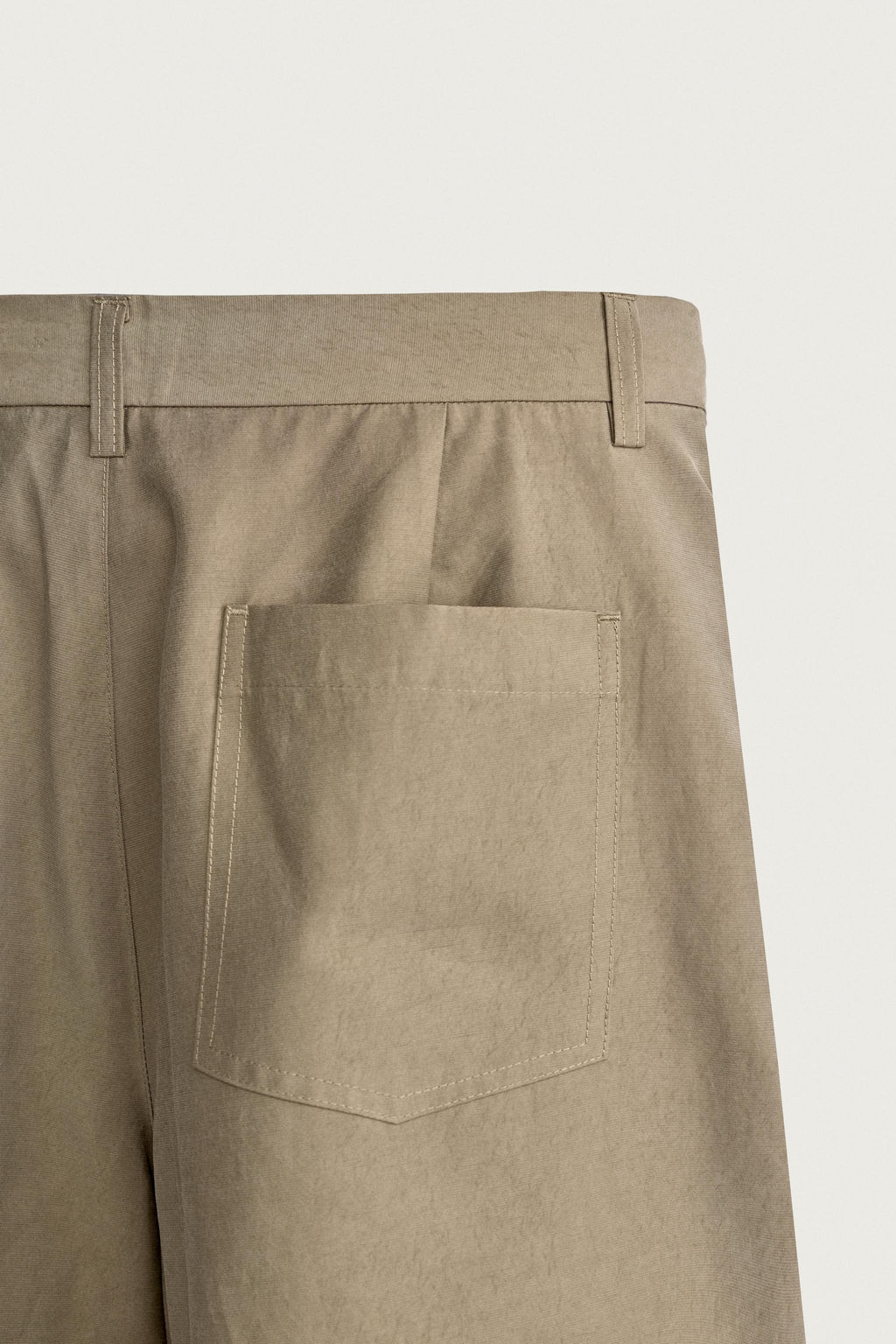 BERMUDA FLUIDA RELAXED FIT PLIEGUES / Beige - Zara фото 9