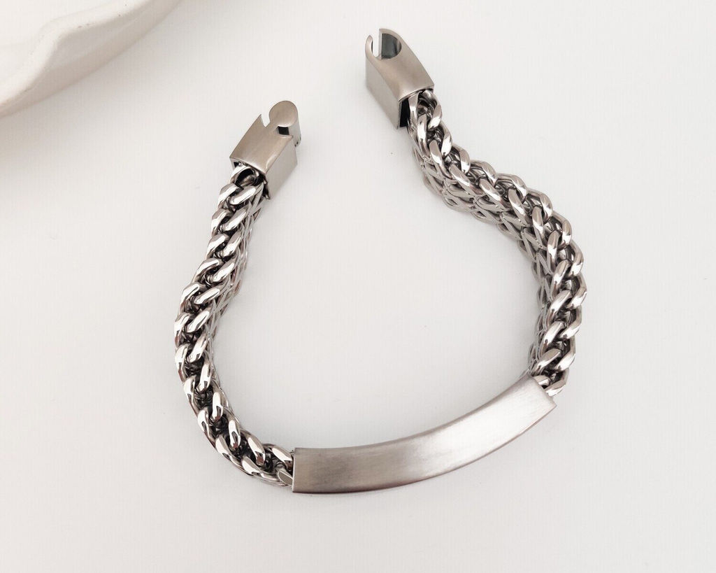 Браслет из стали