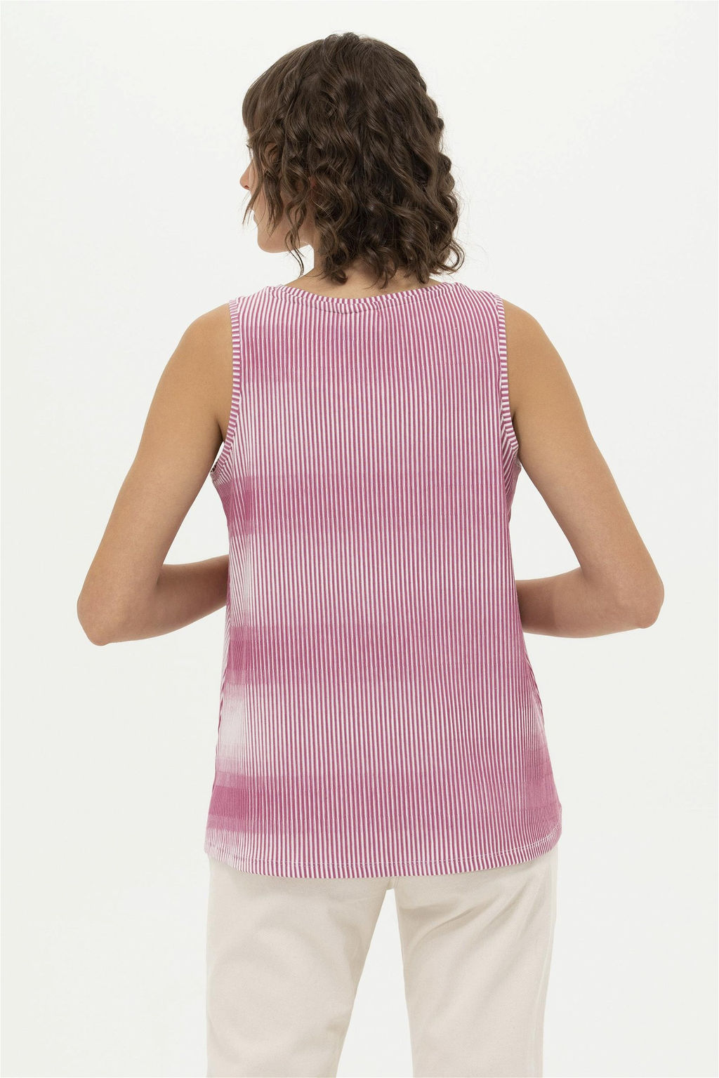 U. S. Polo Assn Женская розовая футболка без рукавов с круглым вырезом - U.s. polo assn фото 13