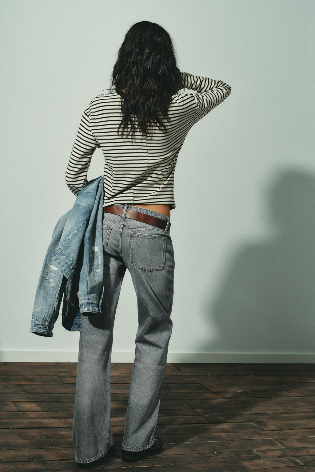 JEANS TRF WIDE LEG TIRO BAJO / Gris - Zara фото 5
