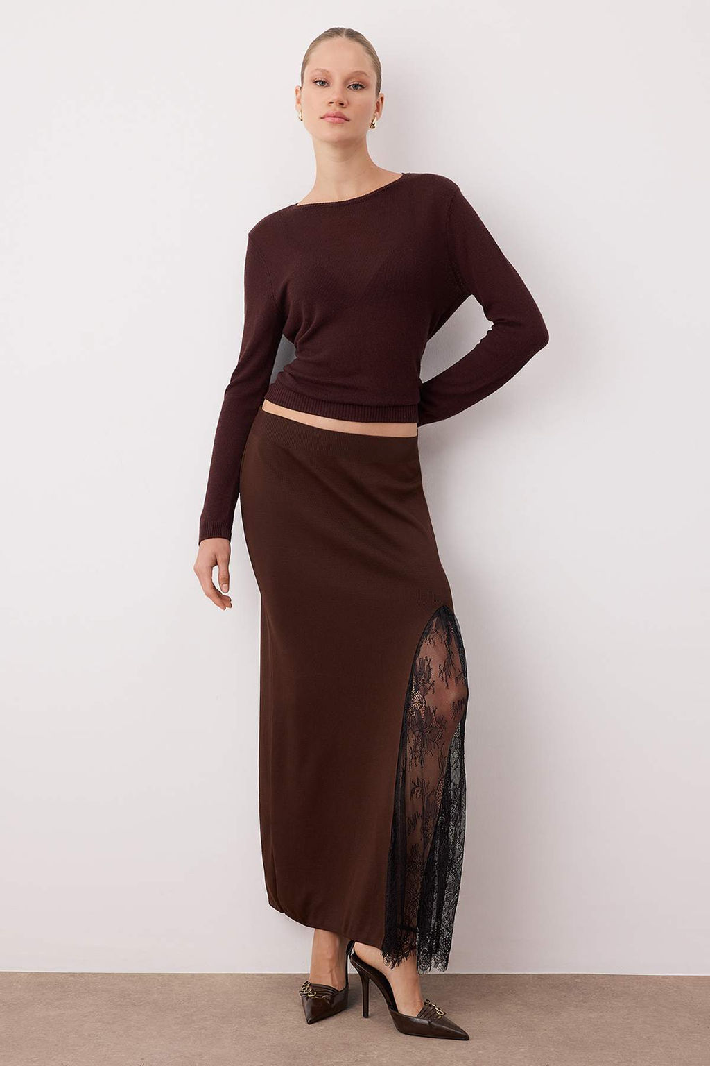 Siyah Triko Dantelli Y?rtmac Detayl? Maxi Etek TWOAW26ET00117 - Trendyolmilla фото 10