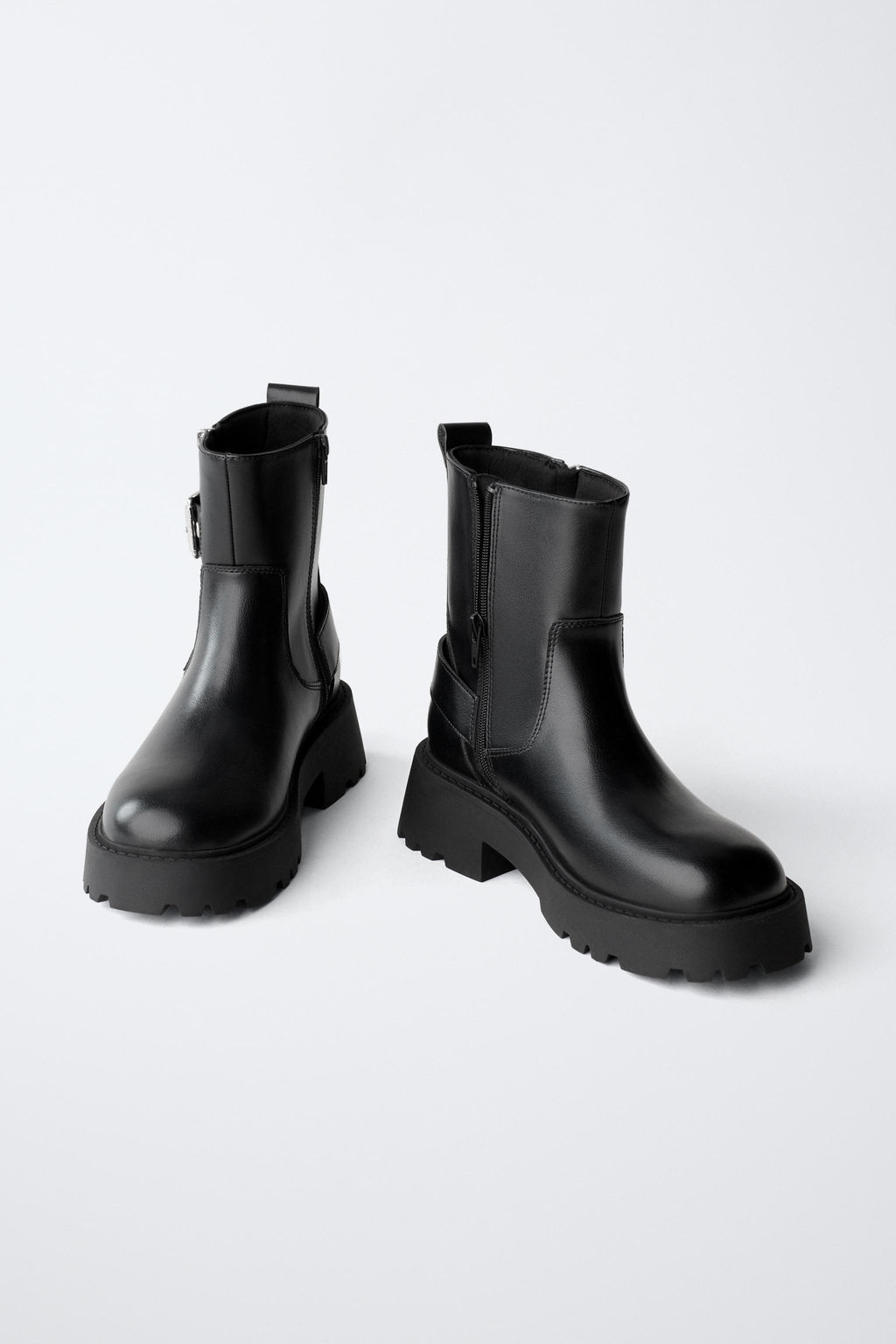 ANKLE BOOTS WITH BUCKLES - Zara фото 3