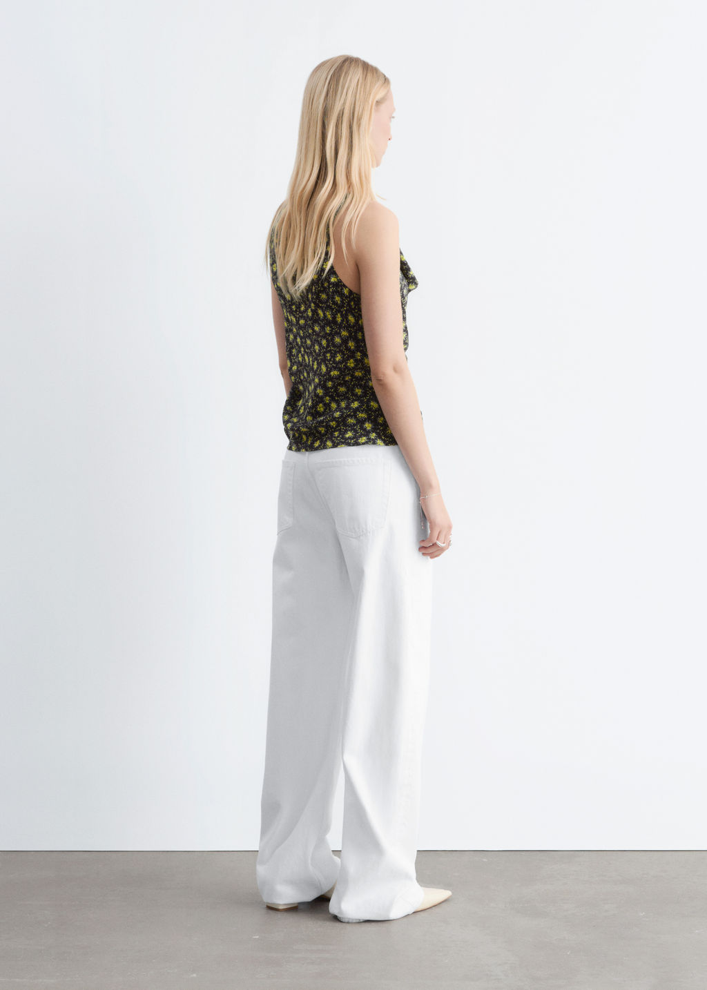 Top con cuello chal y cord?n de ajuste - H&m фото 9