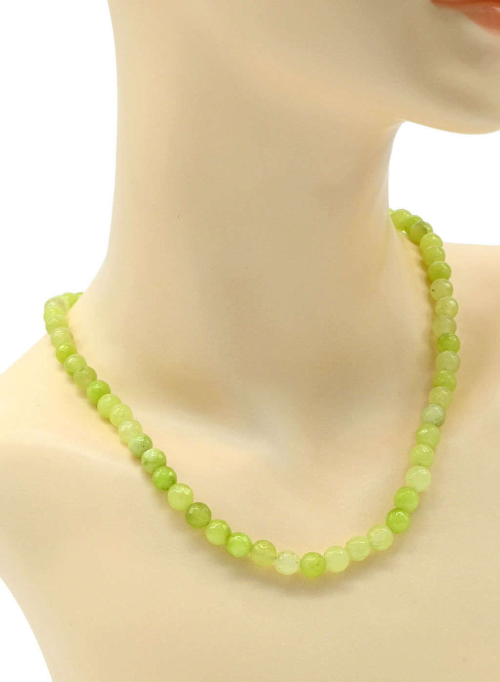 Бусы шарик гр.8мм из кварца тонированного цв.зеленый, 48см