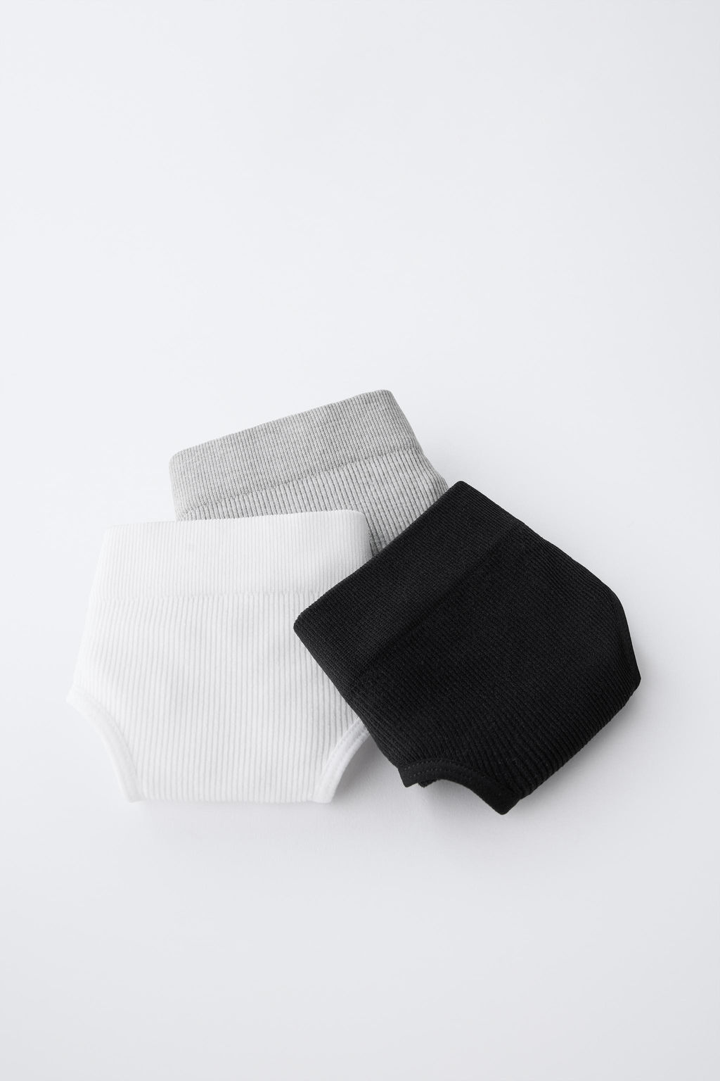 8-14 YEARS/ THREE-PACK OF SEAMLESS BRIEFS - Zara фото 4