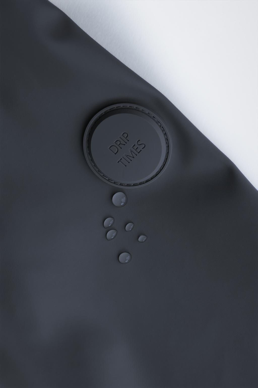 WATER REPELLENT RUBBERIZED PARKA - Zara фото 6