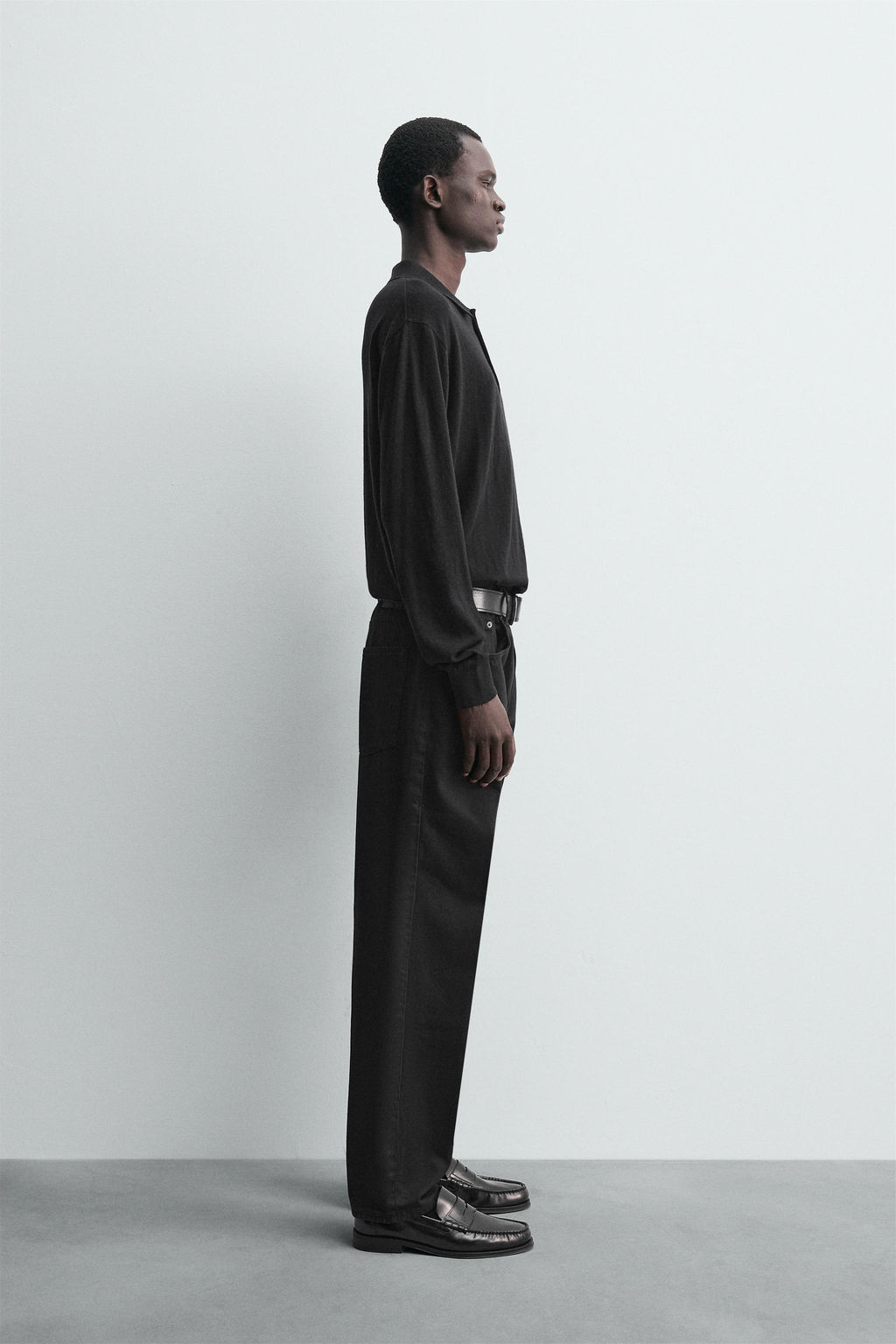 STRAIGHT ANKLE FIT JEANS
