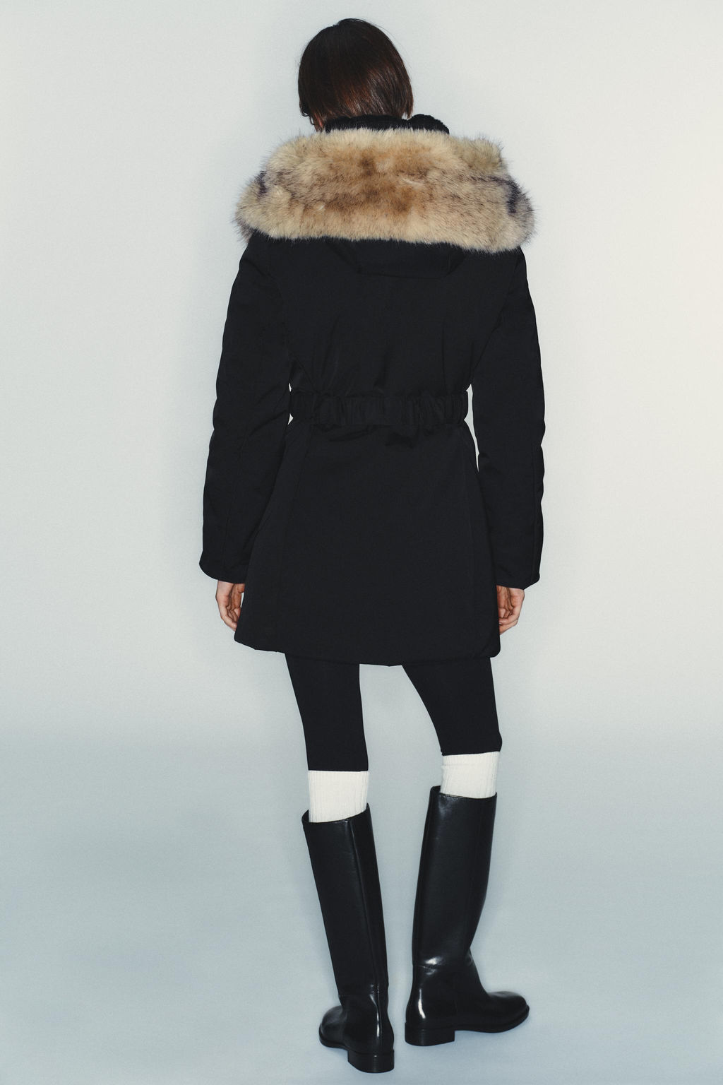 PUFFER JACKET WITH FAUX FUR HOOD, WATER AND WIND PROTECTION - Zara фото 21