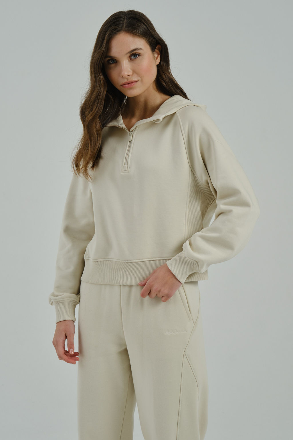 Худи Серый COMMUTE Sweat Hoodie