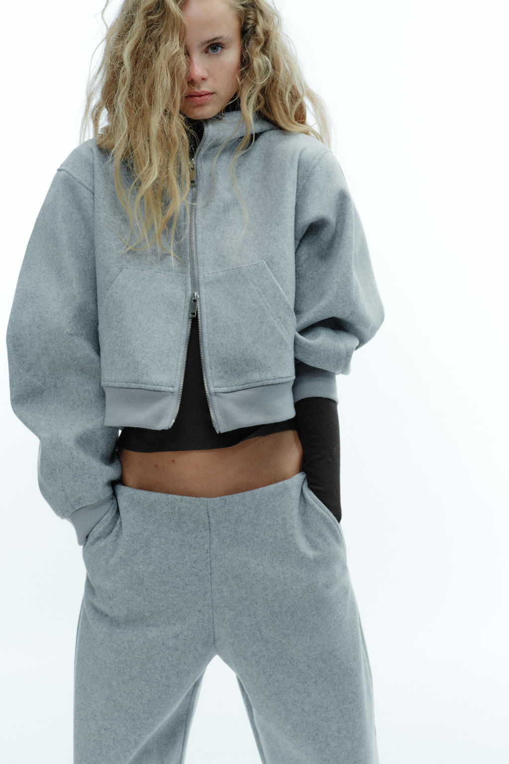 BALLOON SOFT PLEATED TROUSERS