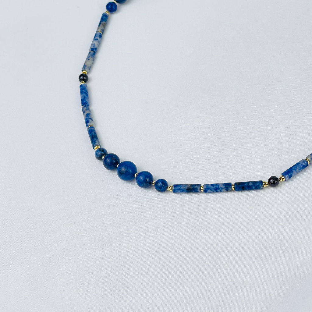 Колье из Содалита и Граната 82 см