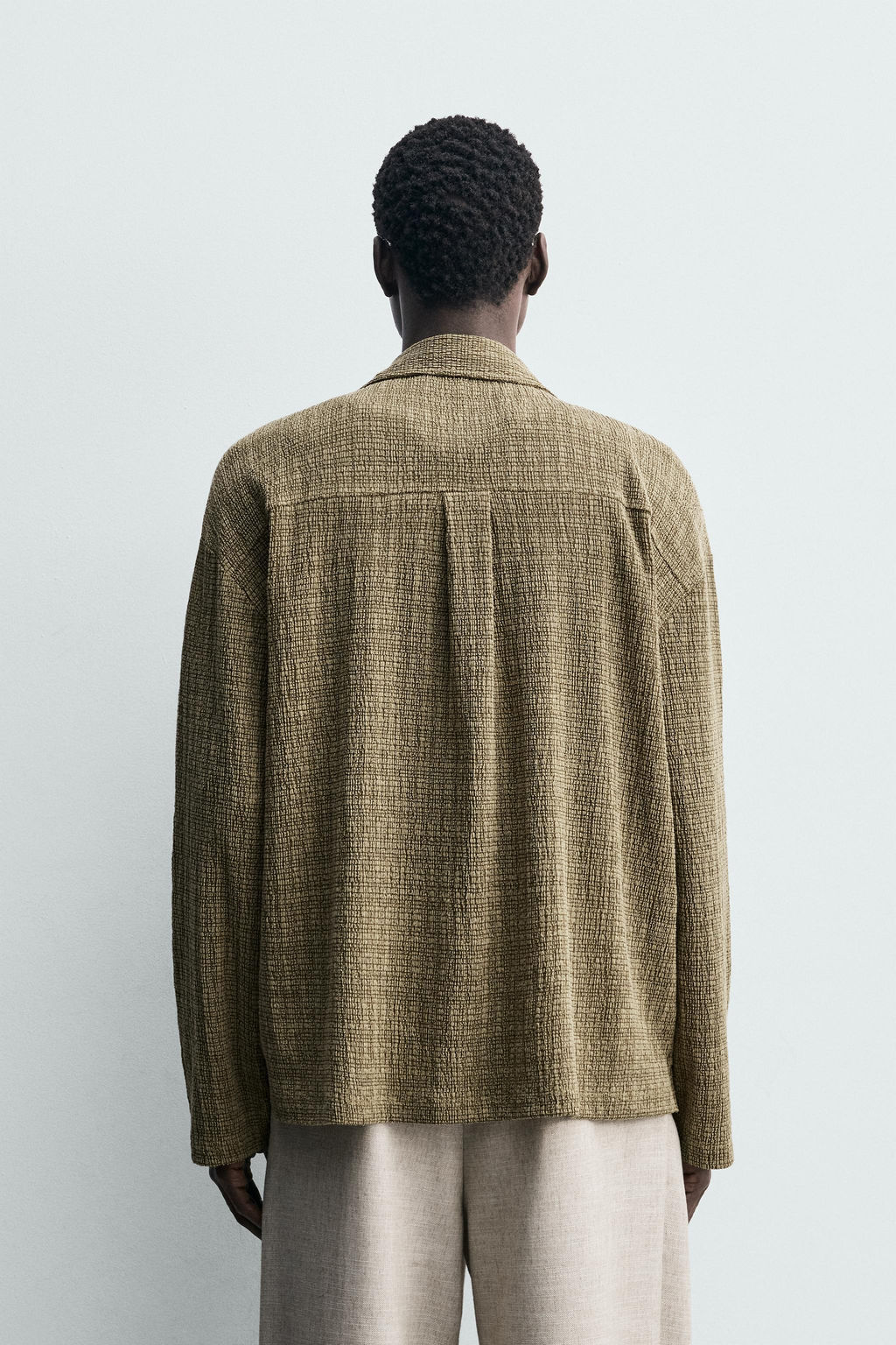 CAMISA ESTRUCTURA EFECTO ARRUGADO / Beige - Zara фото 3