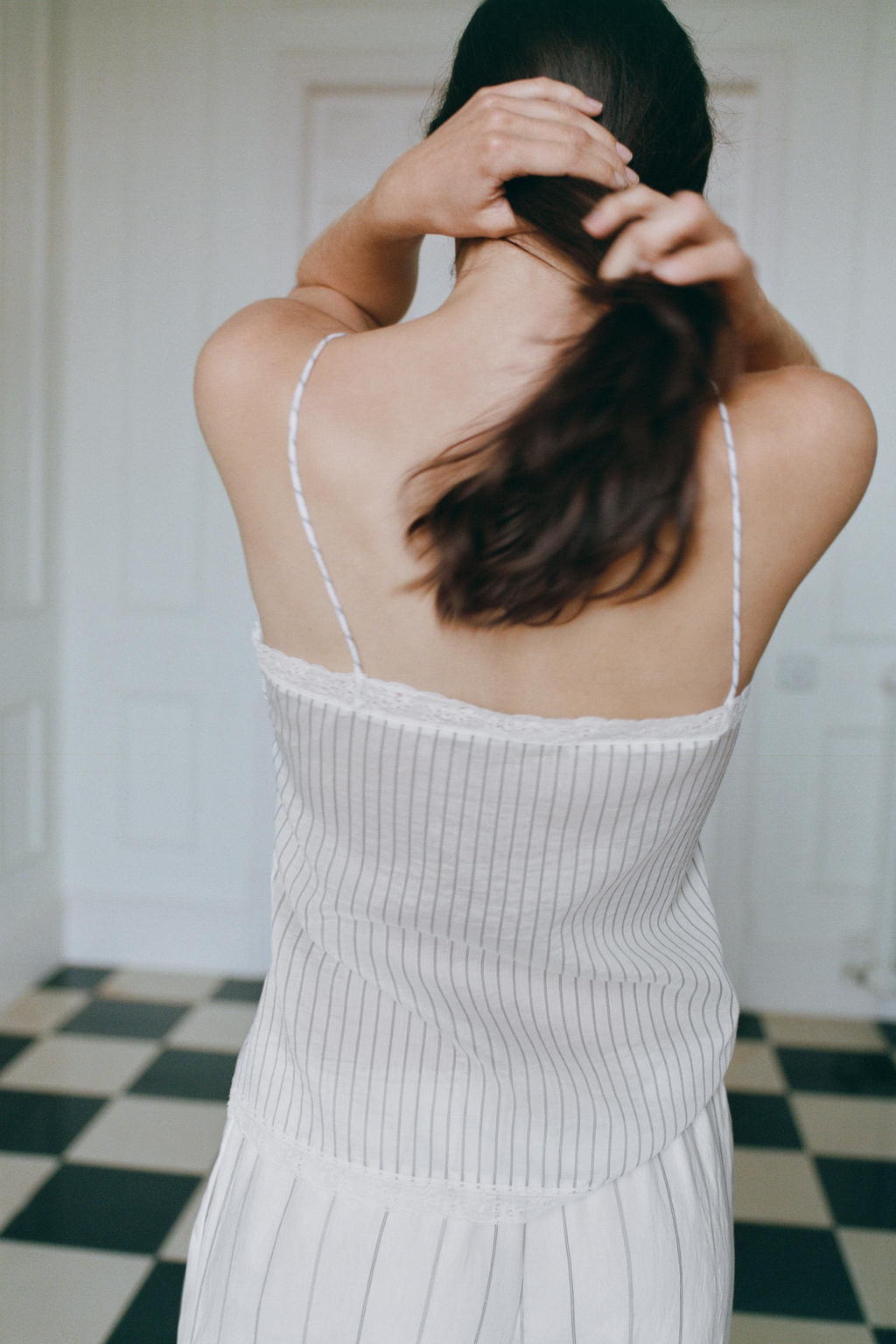 TOP RAYAS PUNTILLA / Blanco