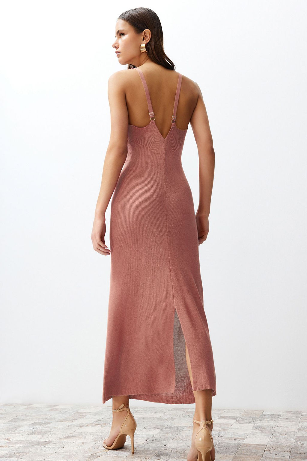 TRENDYOLMILLA Lacivert Maxi Triko Ince Ask?l? Basic Elbise TWOSS20EL1574 фото 10