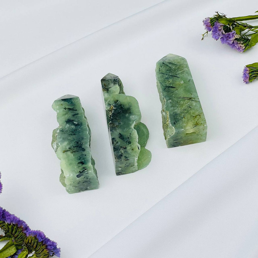 Кристалл из Пренита с Эпидотом - Радуга самоцветов фото 3