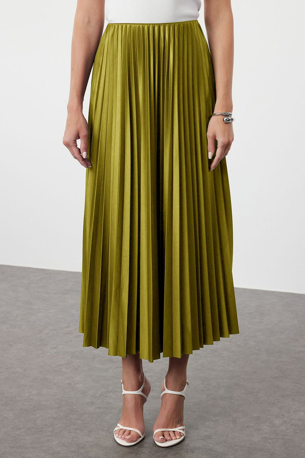 Yag Yesil A Kesim/Can Form Piliseli Maxi Esnek Orme Etek TWOSS24ET00041