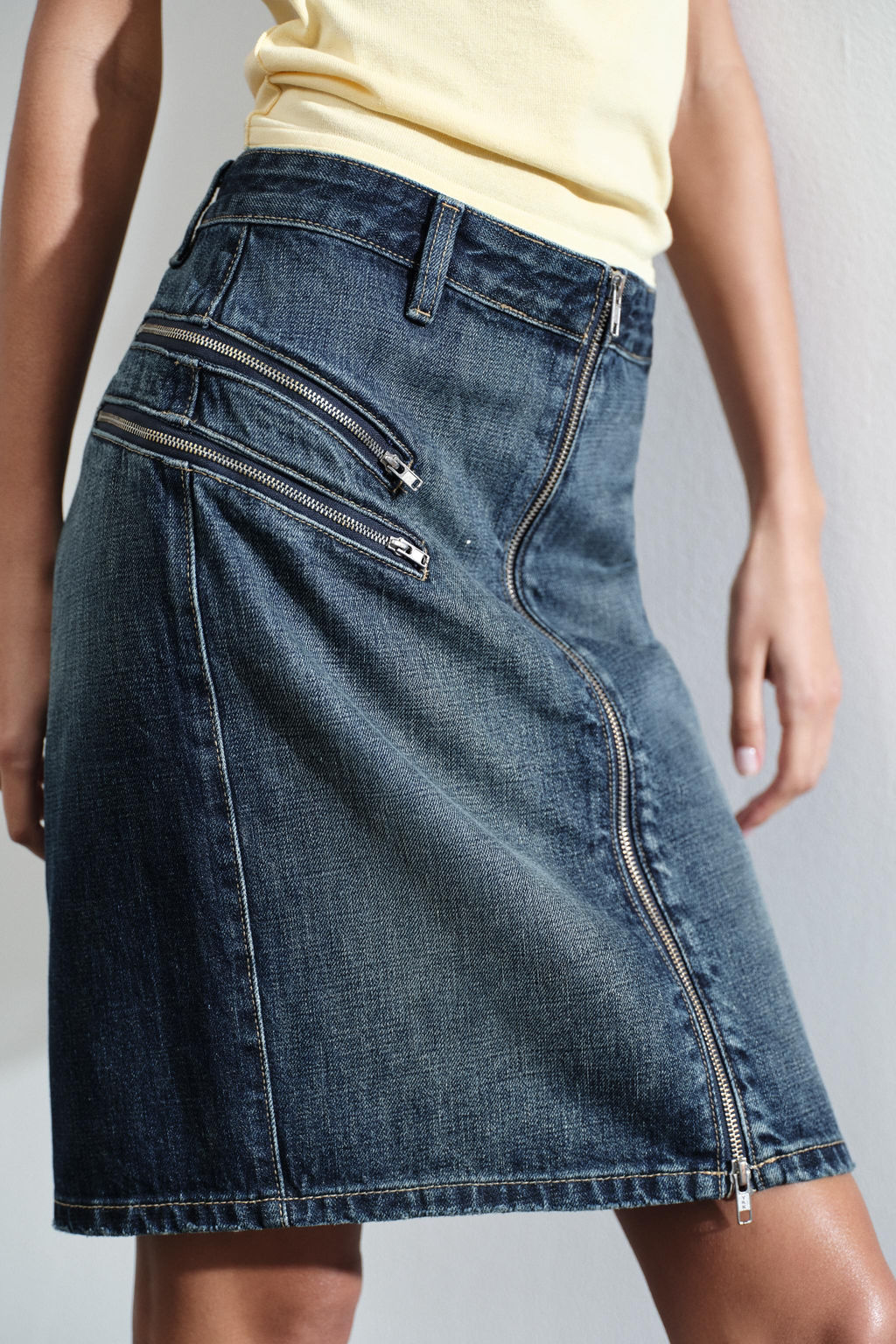 FALDA DENIM TRF CREMALLERAS / ?ndigo - Zara фото 3