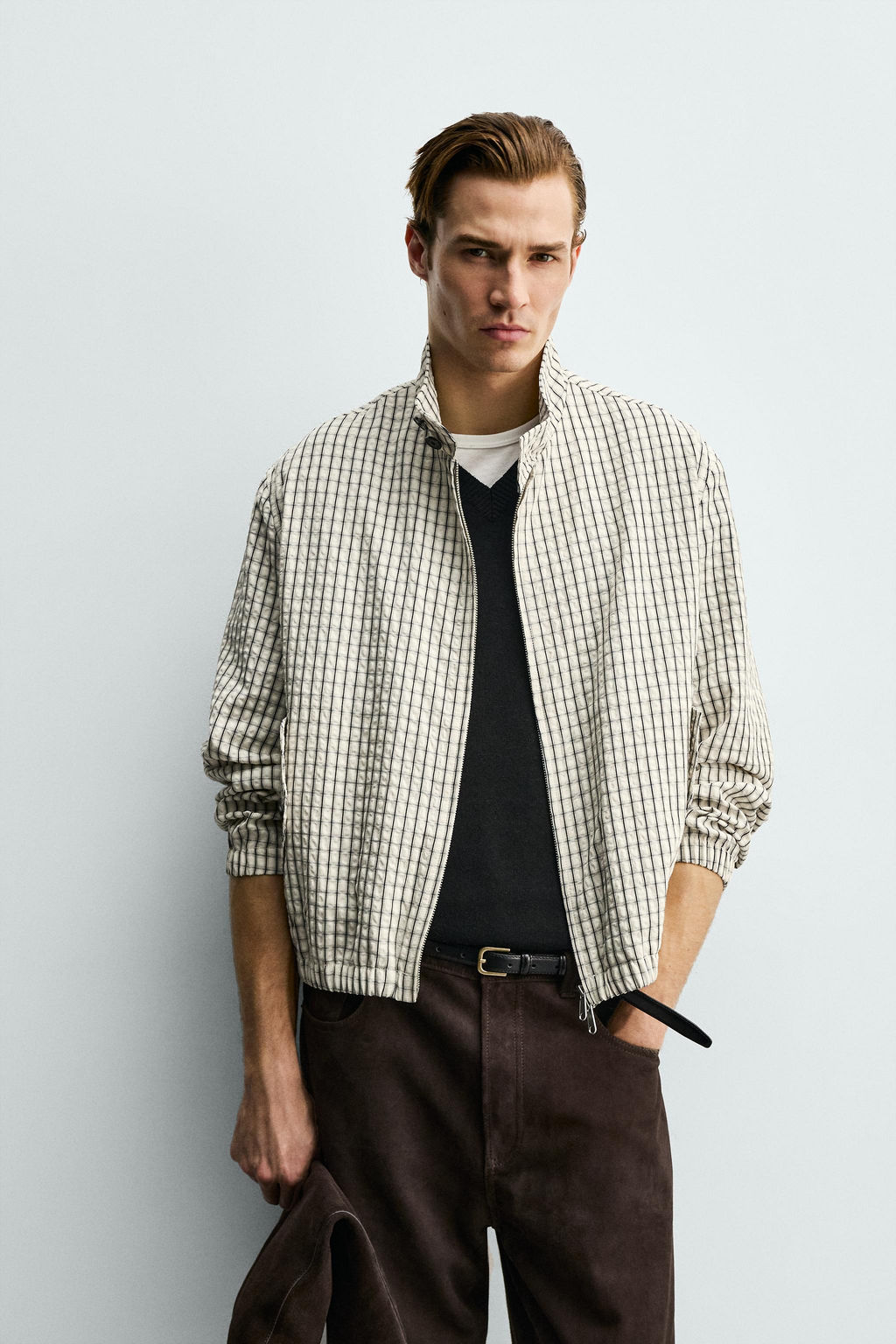 CAZADORA CROPPED FIT CUADROS TEXTURA / Crudo / Negro - Zara фото 2