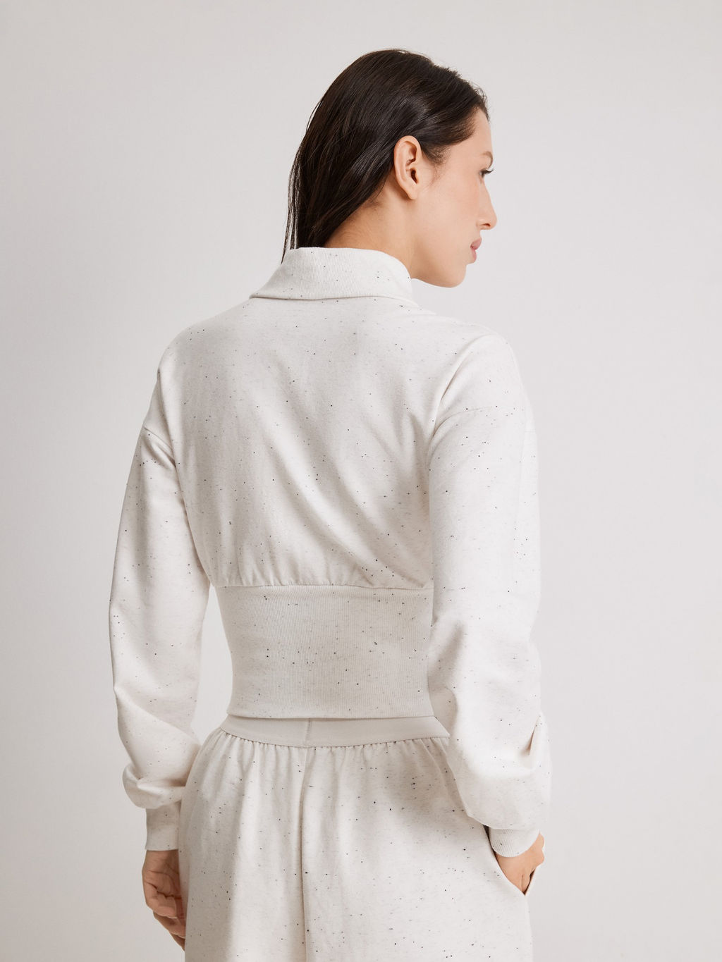 Infinity / Куртка жен. Kink белый меланж - Infinity Lingerie фото 2