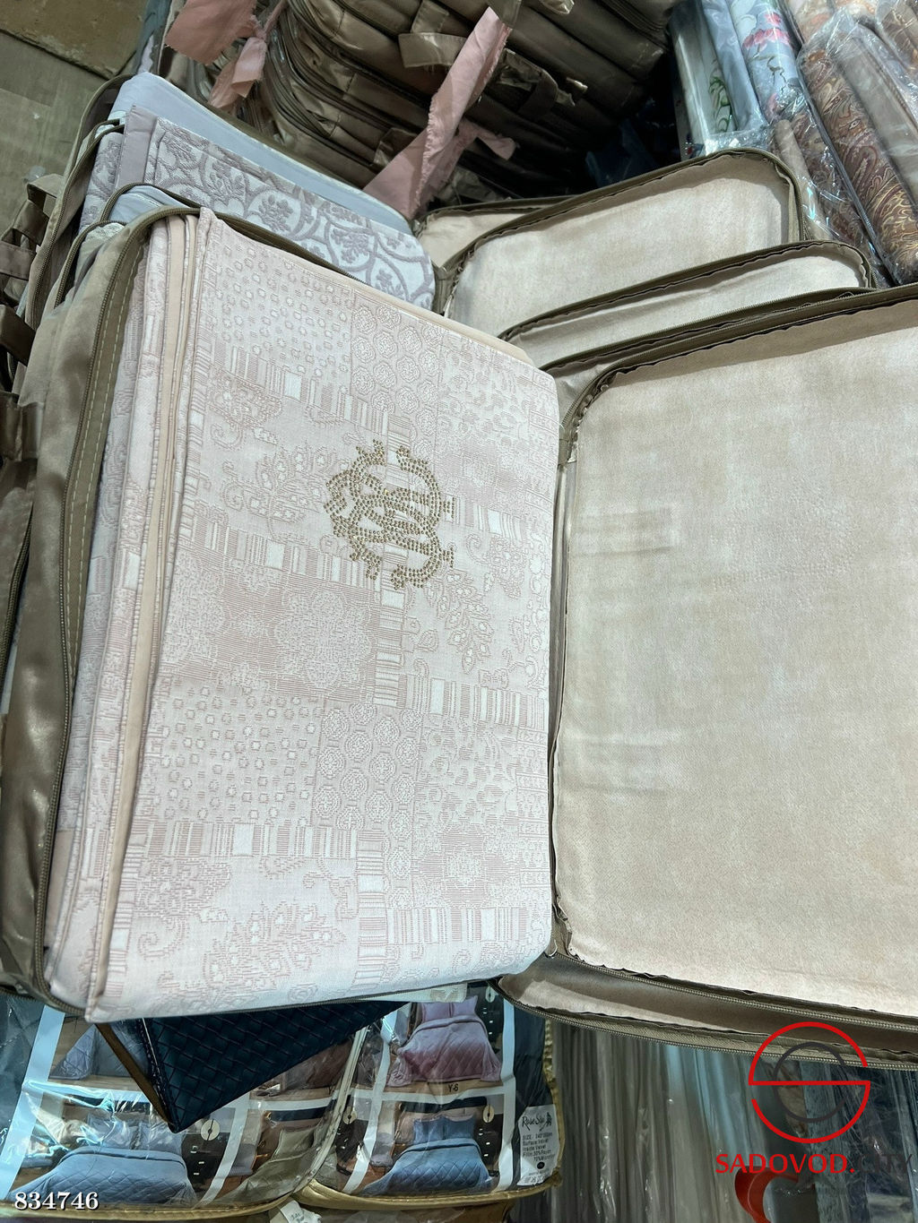 Хлопковые покрывала с наволочками