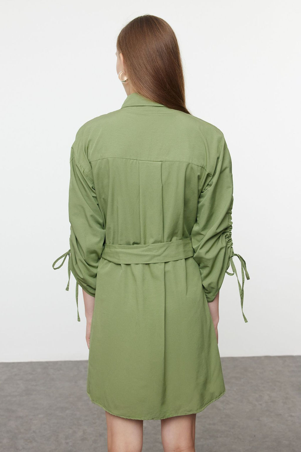 Haki Cep ve Buzgu Detayl? Mini Dokuma Gomlek Elbise TWOAW25EL00187