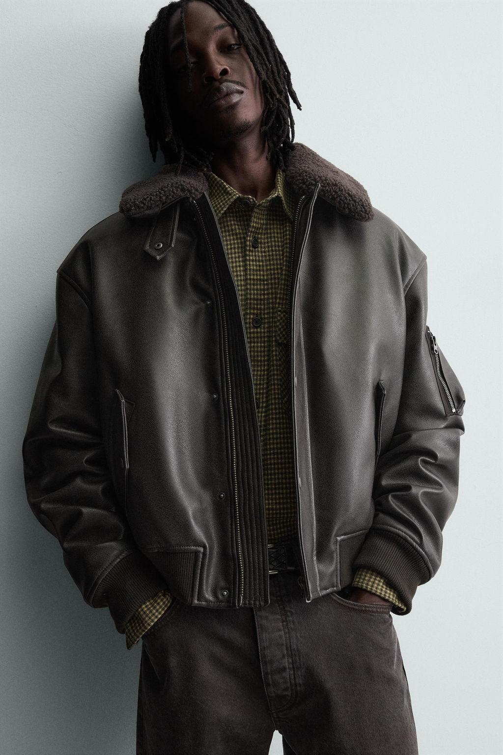 LEATHER EFFECT JACKET WITH DETACHABLE COLLAR - Zara фото 14