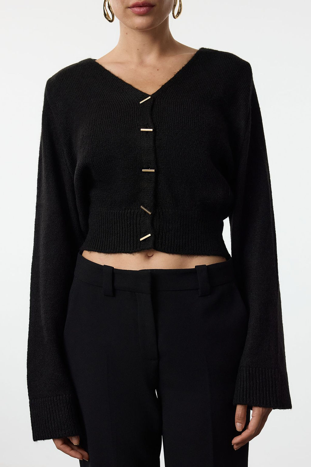 TRENDYOLMILLA Siyah V Yaka Crop Triko H?rka TWOAW25HI00074 фото 4