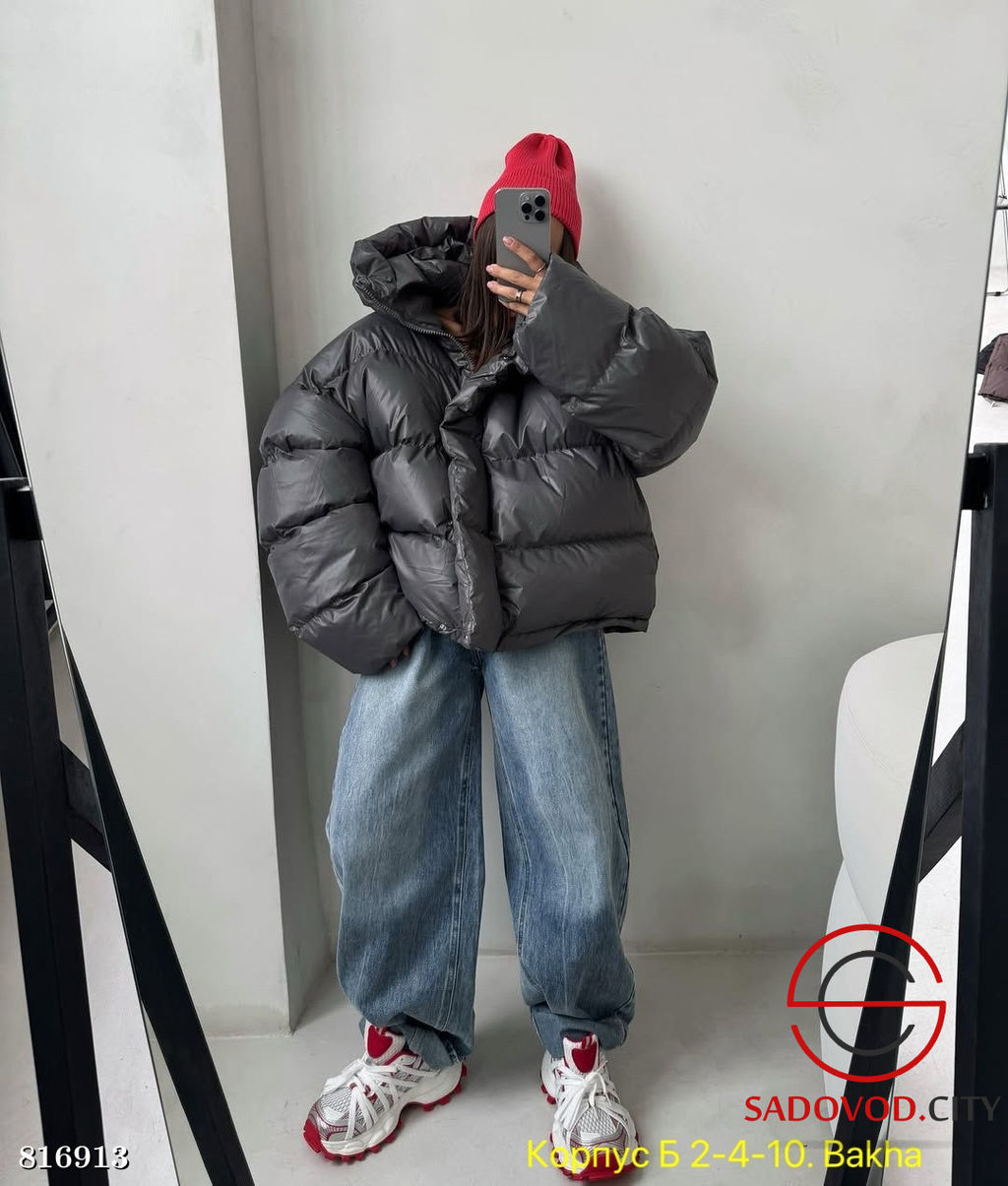 Тёплый объёмный пуховик в стиле oversize. - Bruno фото 2