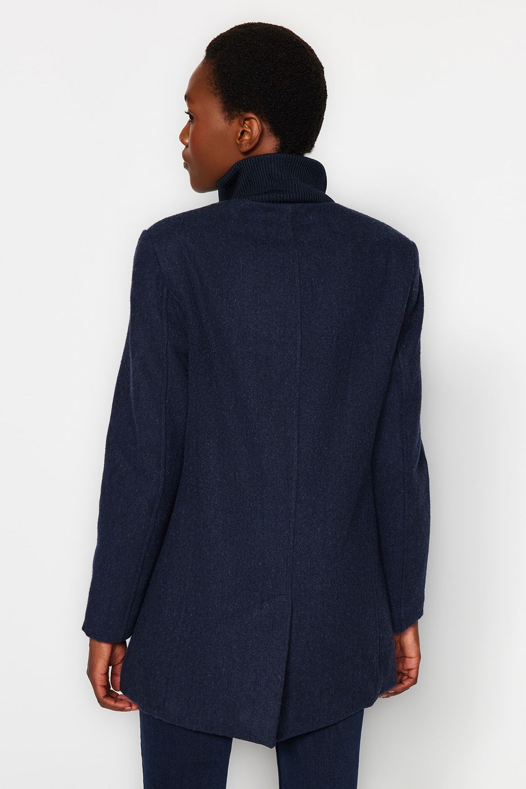 Lacivert Ribana Yaka Detayl? Yunlu Kase Kaban TWOAW24KB00059