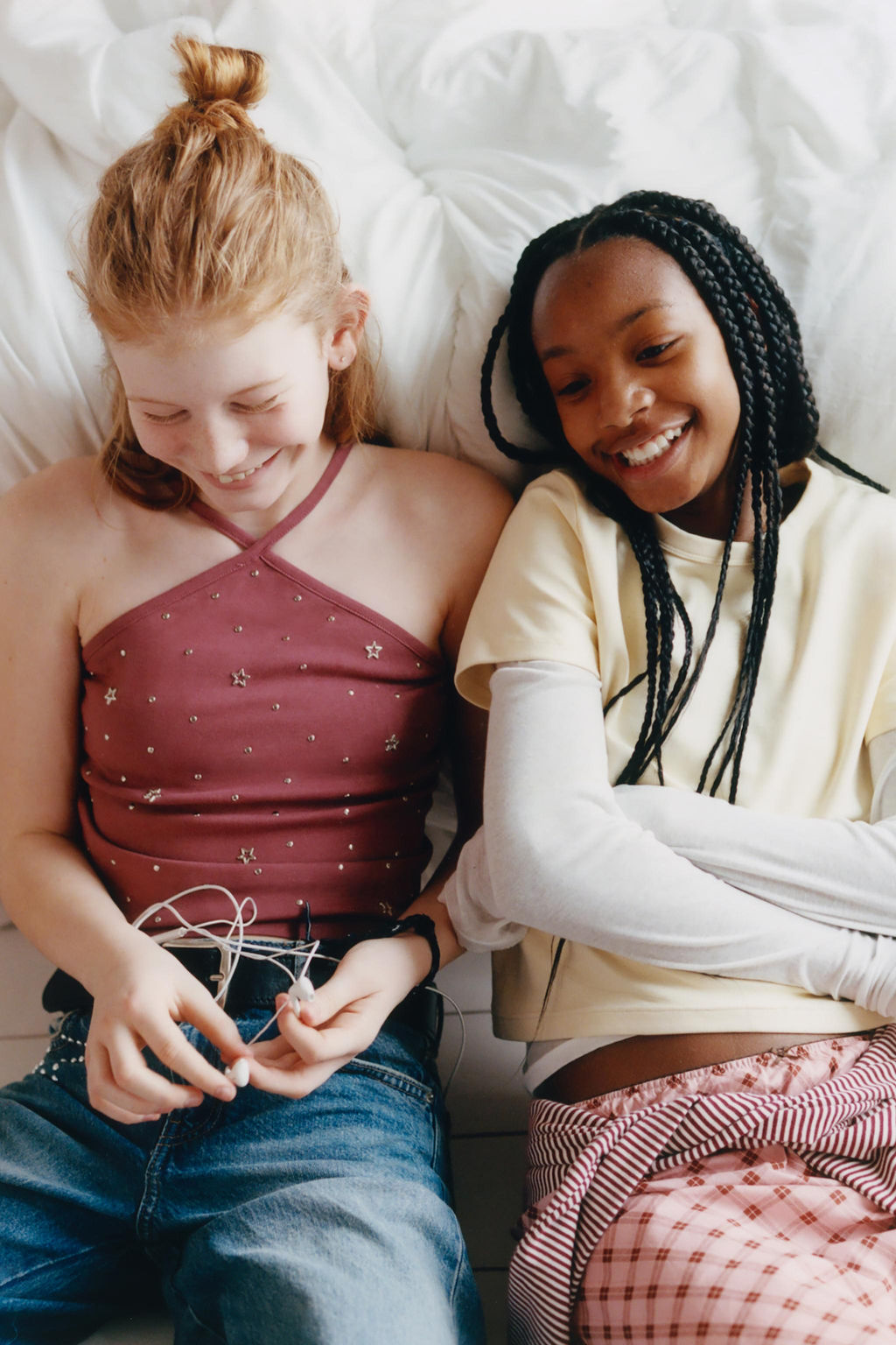 TOP CUELLO HALTER TACHAS / GRANATE - Zara фото 5