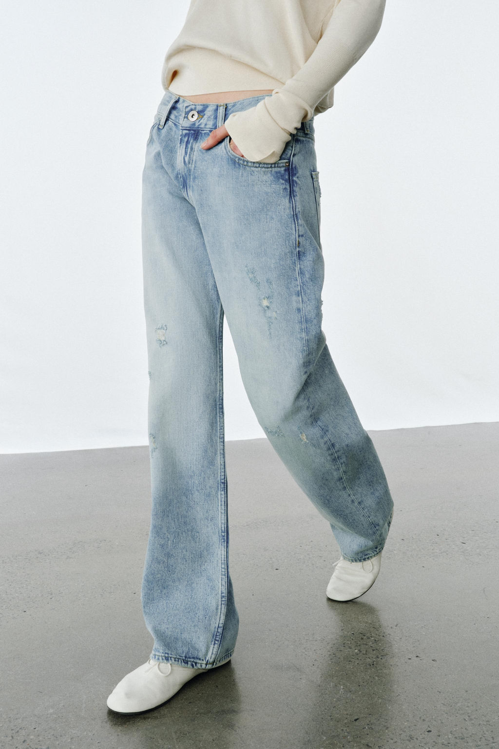 JEANS ZW COLLECTION RELAXED STRAIGHT TIRO BAJO / Azul - Zara фото 2