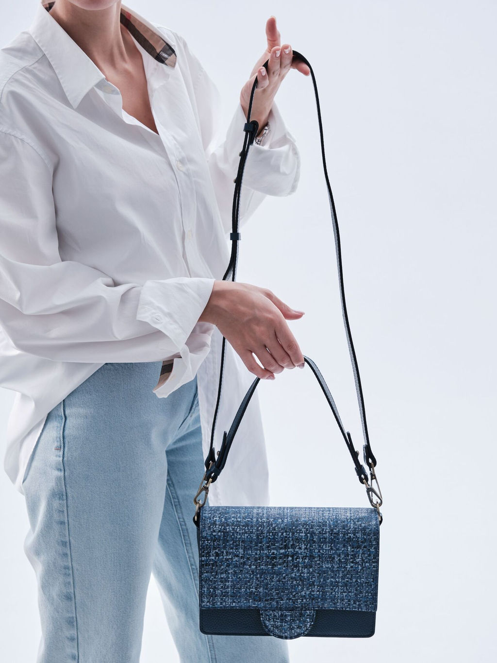 Сумка кожаная Deboro 30574 синяя волна