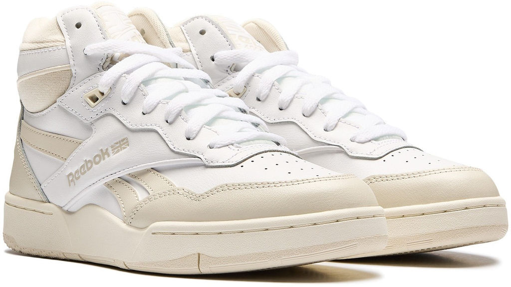 Кроссовки женские