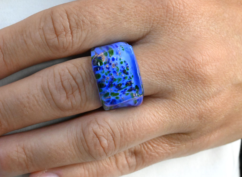 Кольцо женское из муранского стекла модель 12 цв.васильковый