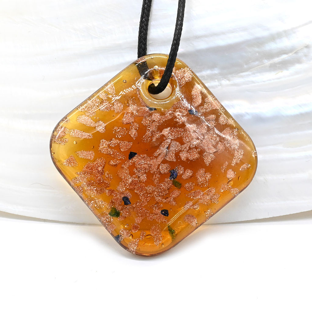 Подвеска муранское стекло ромб 50*50мм цв.коньячный