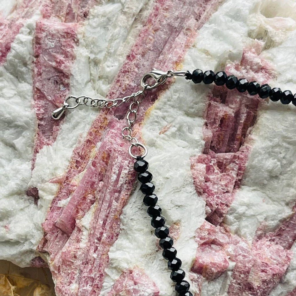 Бусы из Шпинели