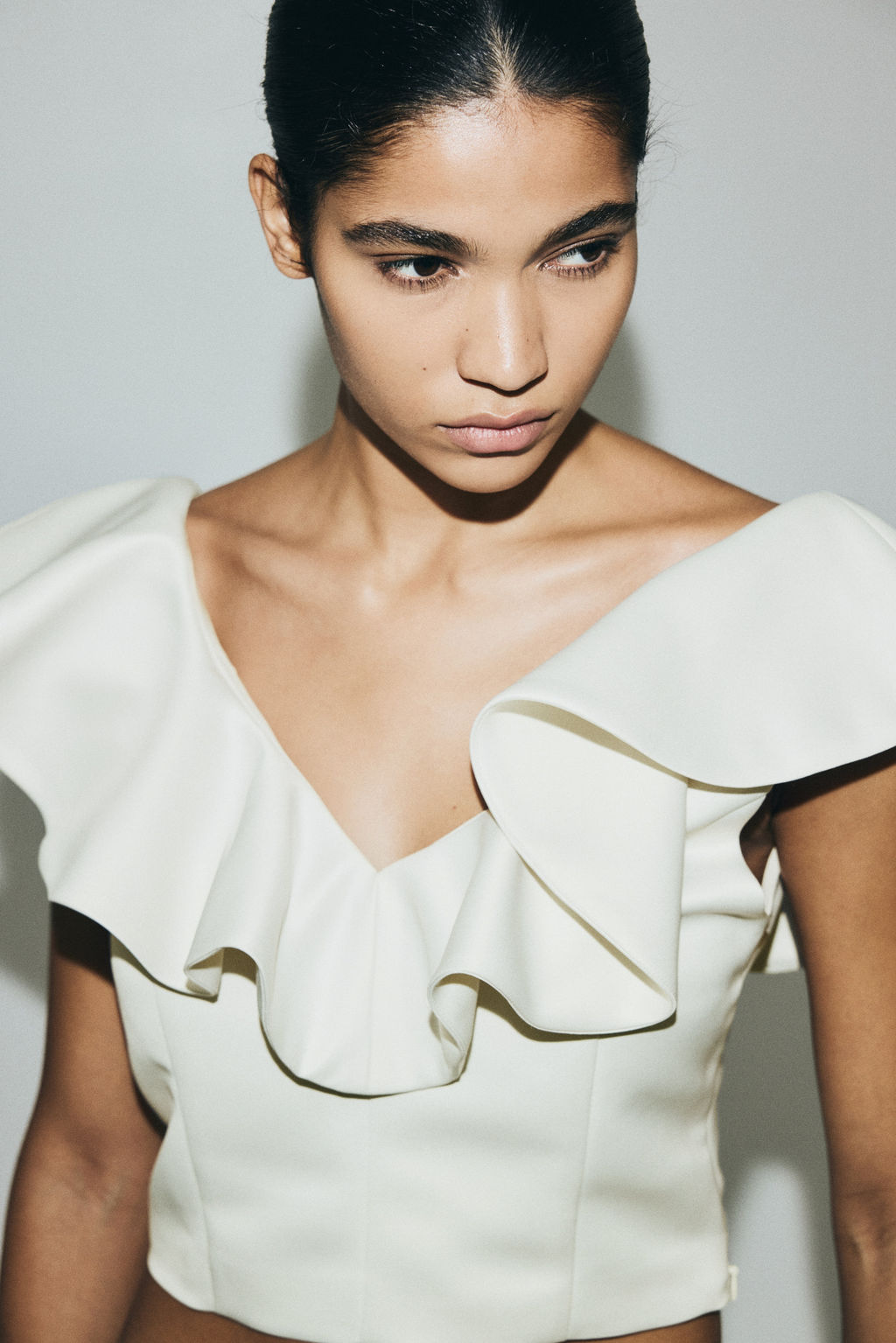Top con escote de volantes en V - H&m фото 6