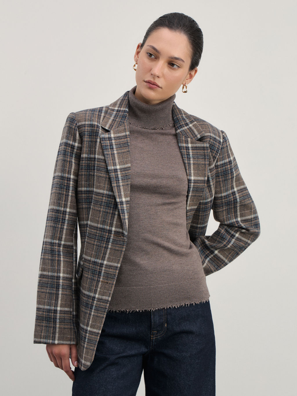 Водолазка с необработанным краем из шерсти / Zarina  фото 2