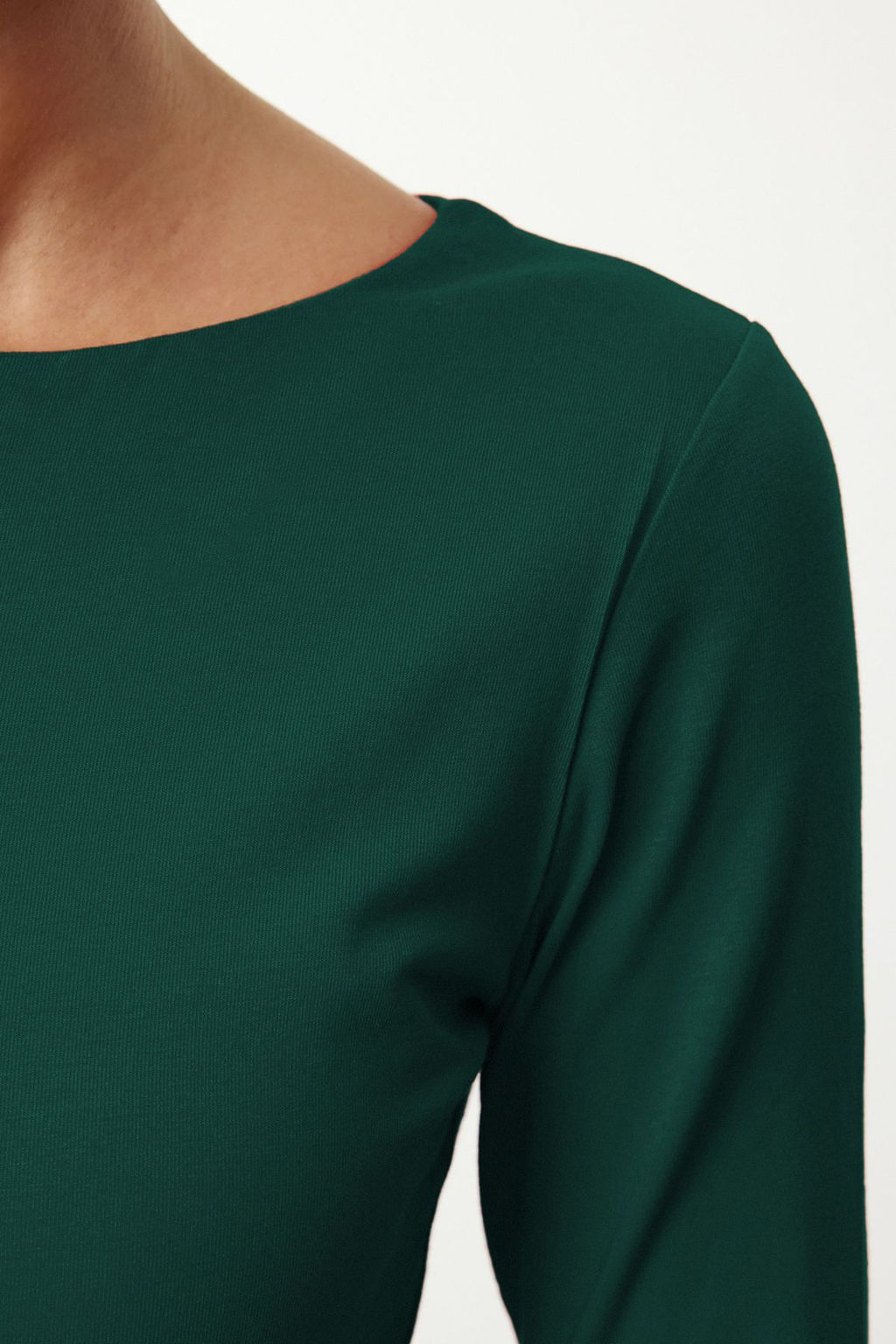 Zumrut Yesili Pamuklu Kay?k Yaka Fitted/Vucuda Oturan Esnek Bluz TWOAW24BZ00166