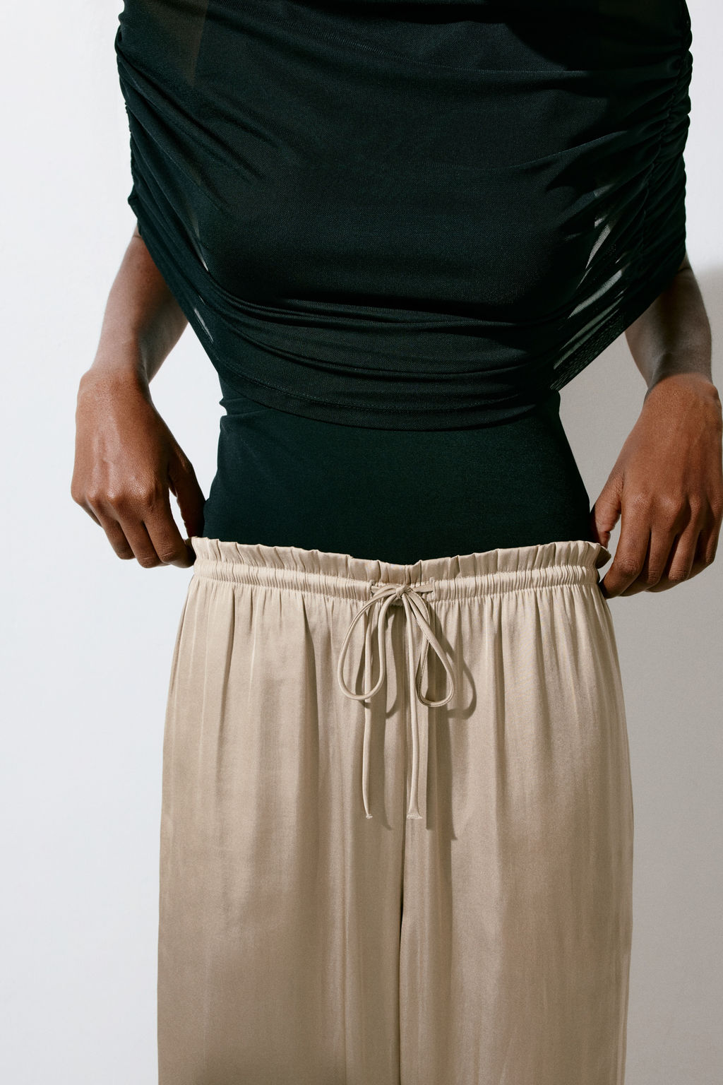 Pantal?n de sat?n con cord?n de ajuste - H&m фото 8